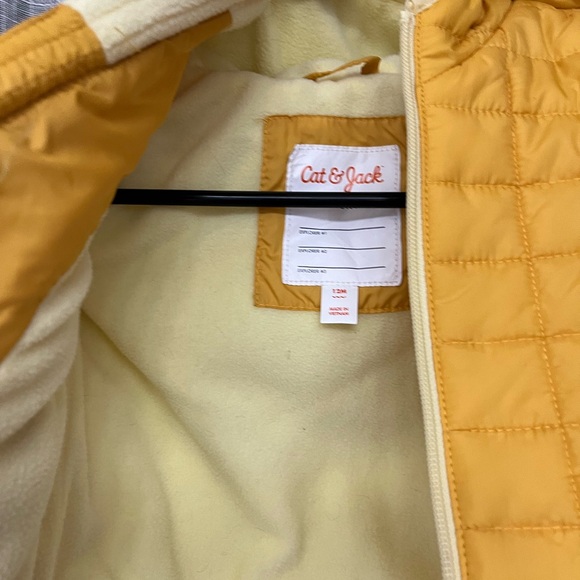 Cat and Jack Snow jacket 12m - Picture 7 of 9